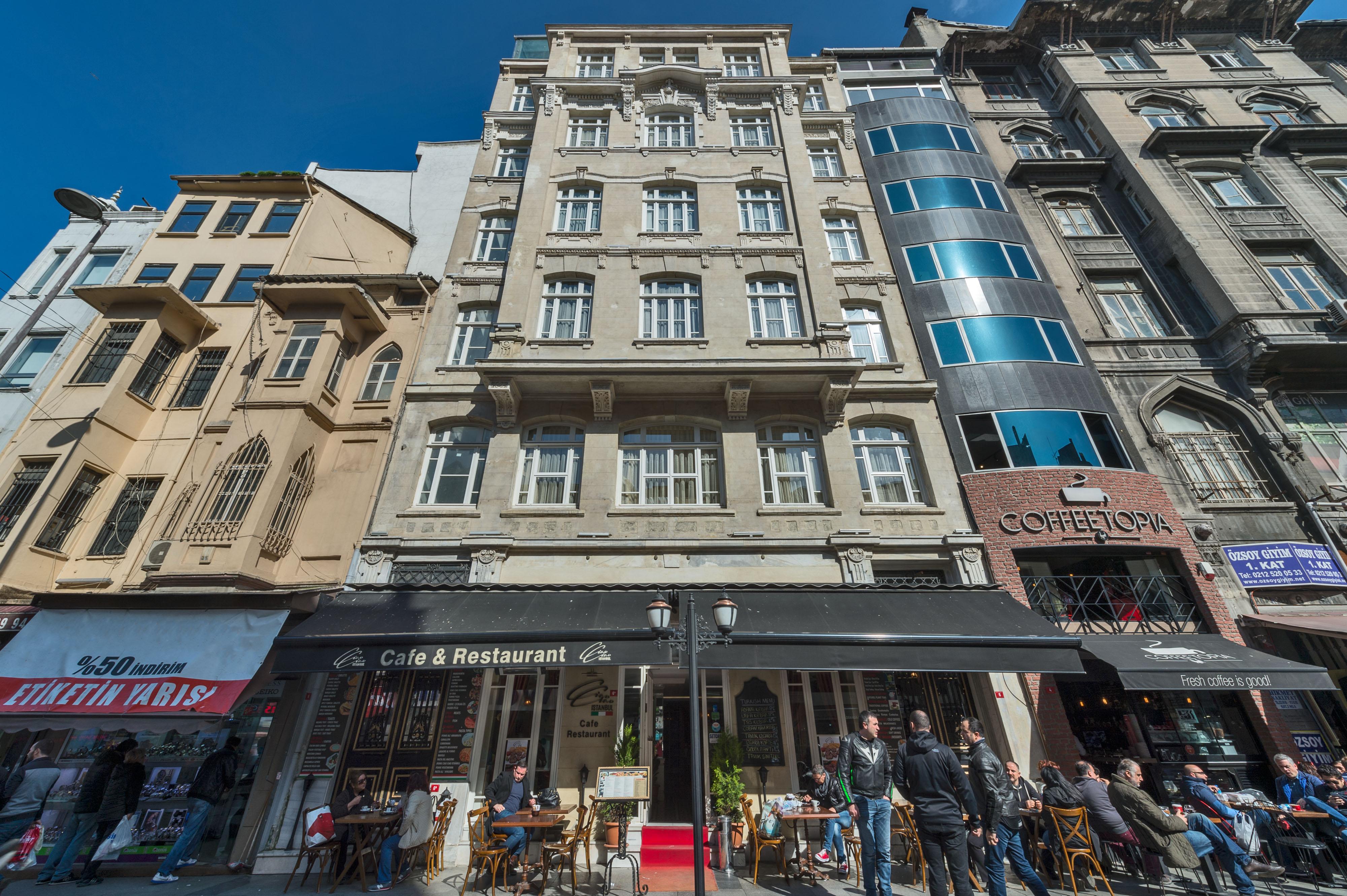 Alpek Hotel Istanbul Bagian luar foto