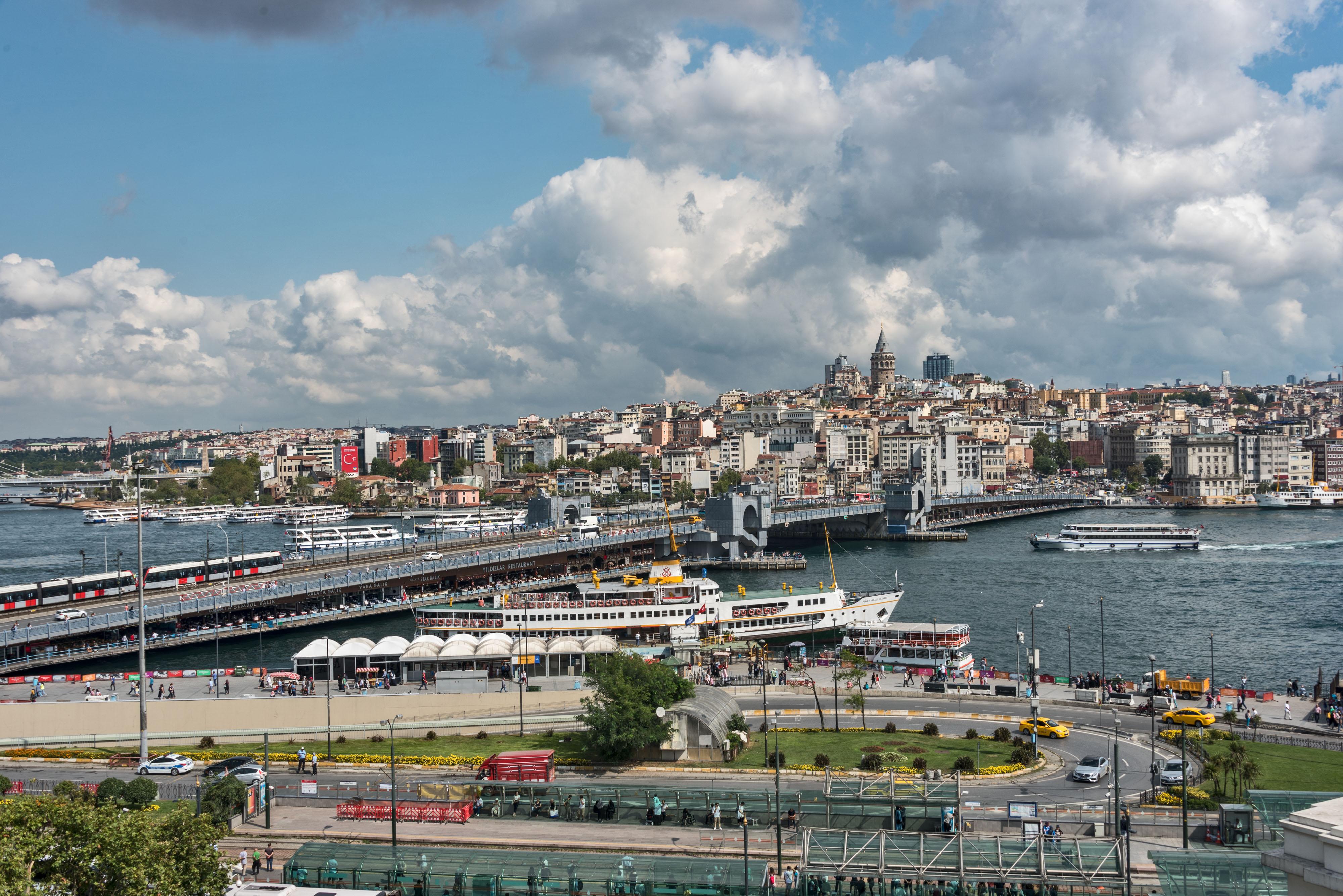 Alpek Hotel Istanbul Bagian luar foto