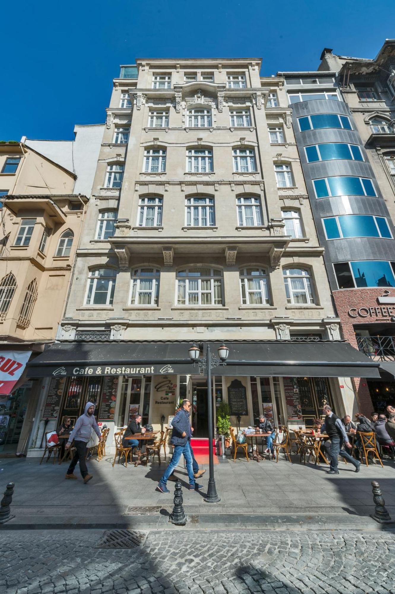 Alpek Hotel Istanbul Bagian luar foto