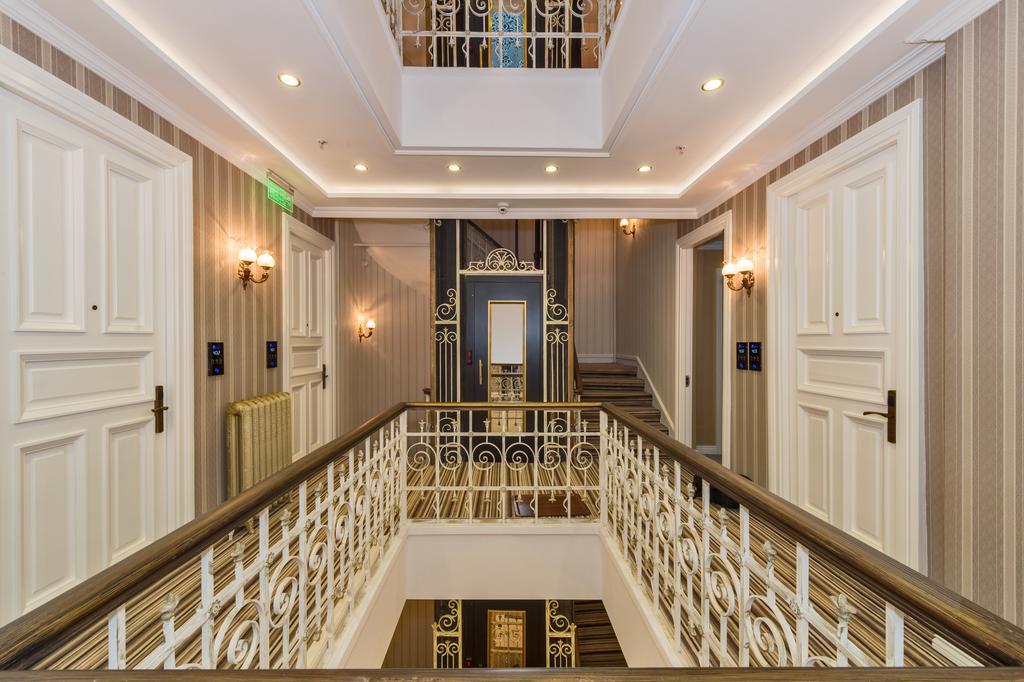 Alpek Hotel Istanbul Bagian luar foto