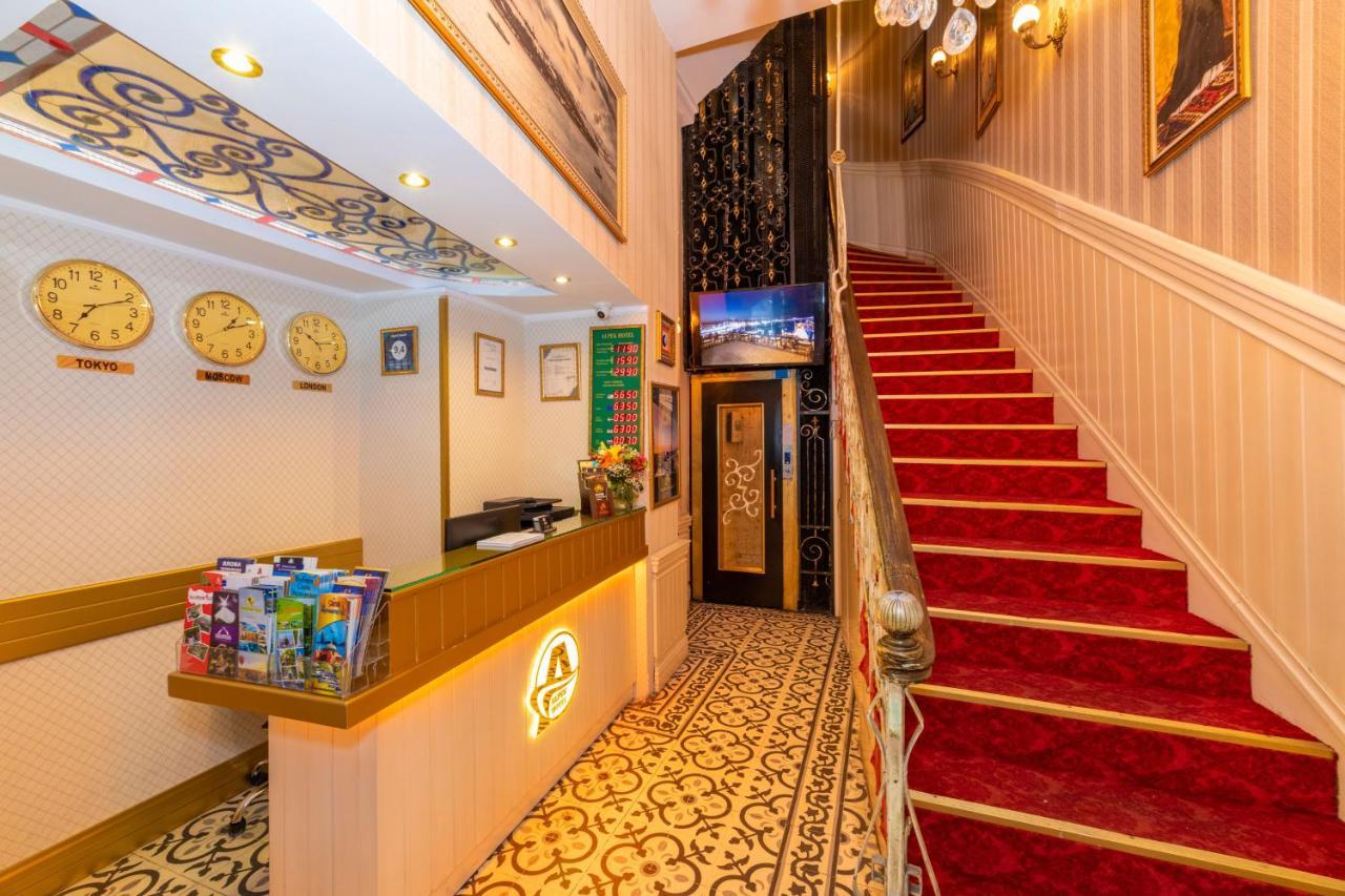 Alpek Hotel Istanbul Bagian luar foto